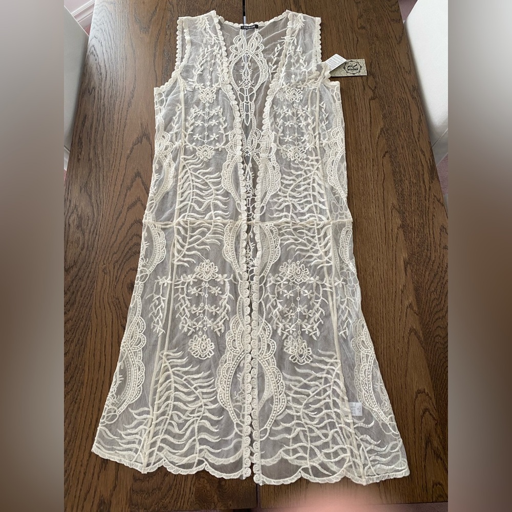 Elegant White Lace Intimate by [Brand]